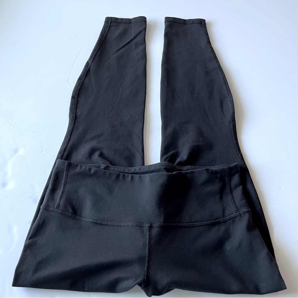 Patagonia / Common Threads Black Mid Rise Leggings Size S
